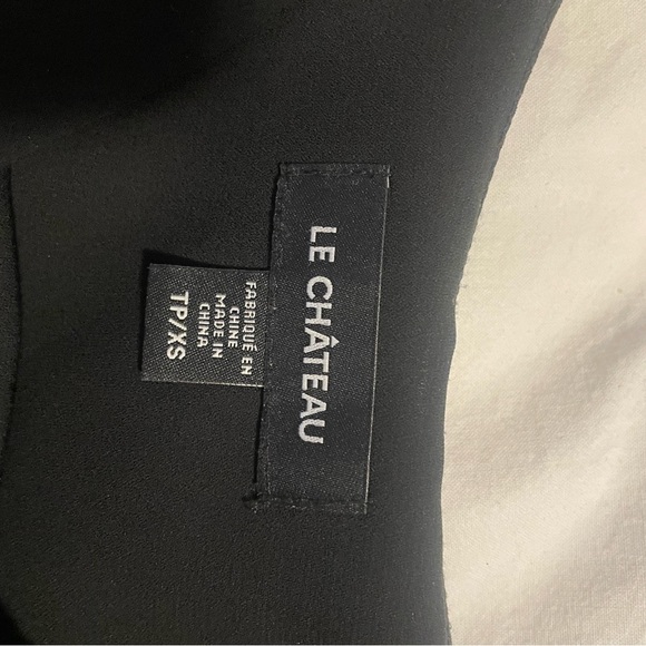 Le Chateau Tank Top - Picture 3 of 8